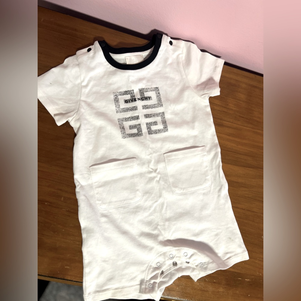 Givenchy Babys 4G Logo Romper White